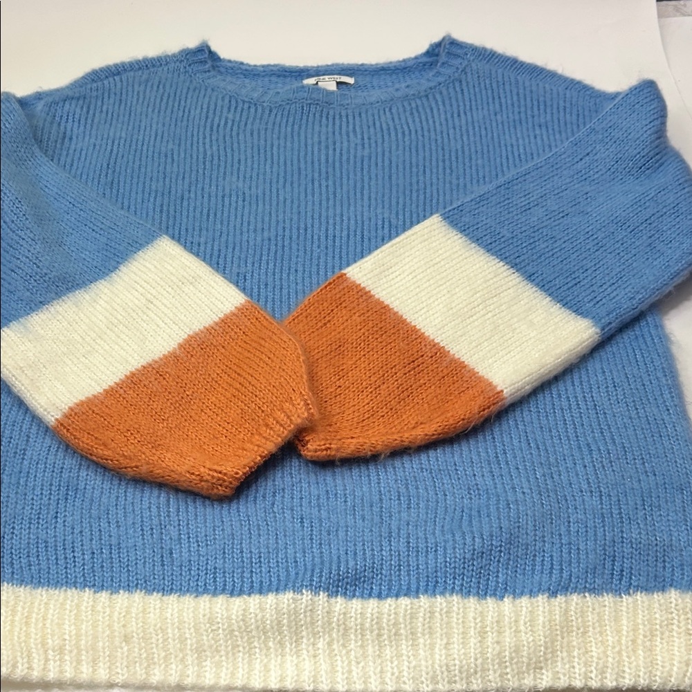 Nine West Women's Soft Blue Crew Neck Sweater - Picture 2 of 16